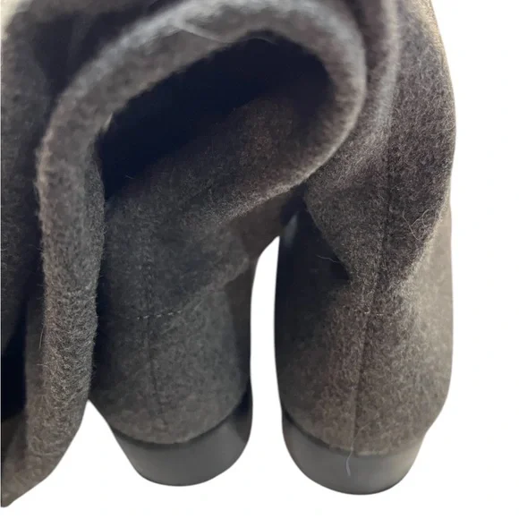 Charles by David Charles Gravity, Gray over-the-knee boots,Size 7 - Picture 11 of 15